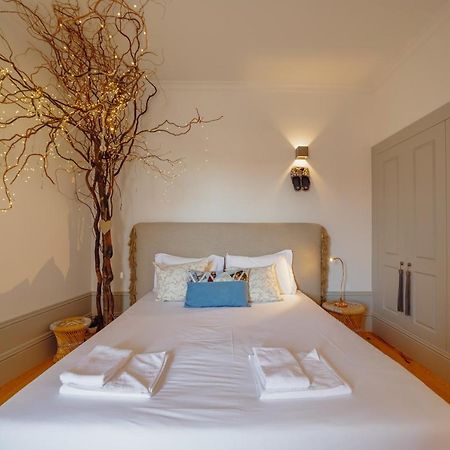 Downtown Modern Studio With Terrace By Vacationy Porto Bagian luar foto